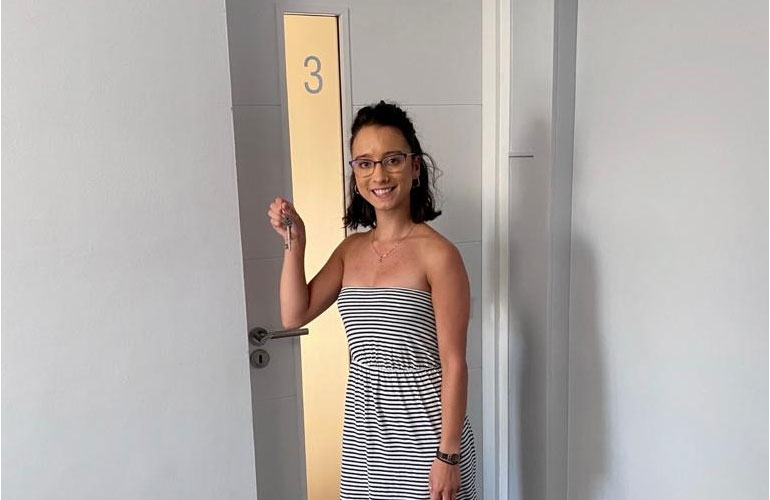 Delighted Bournemouth woman Naomi Boontam receives the keys to her £500,000 London flat