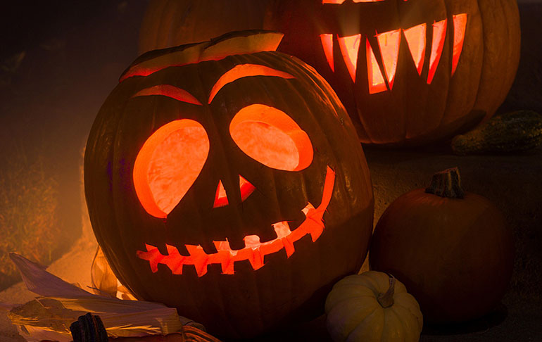 Eleven top tips to keep you safe at Halloween
