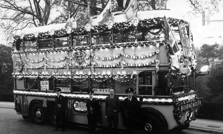 In 1937, Yellow Buses’ Sunbeam MS2 trolleybus was extensively decorated for the Coronation of King George VI