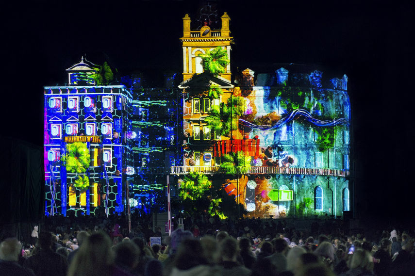 Arts by the Sea launch relocated after Bournemouth weather warning