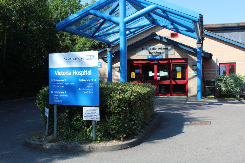 Minor Injuries Unit in Wimborne open during strike