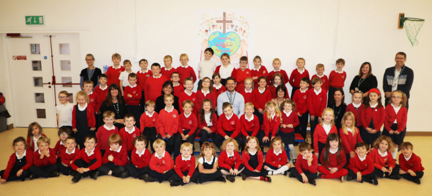 Pamphill C of E First School in Wimborne, Dorset, celebrates good Ofsted report
