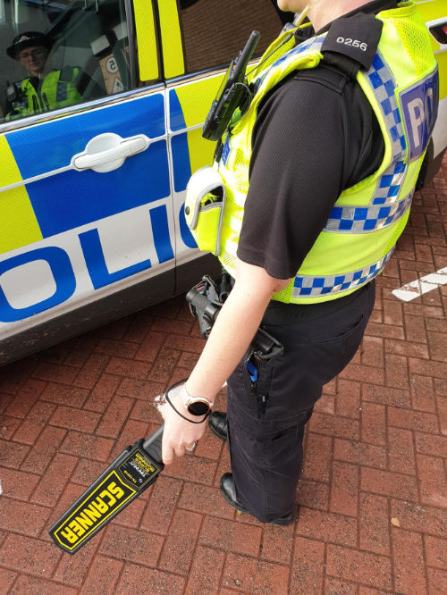 Metal detecting wands will help tackle knife crime in Dorset